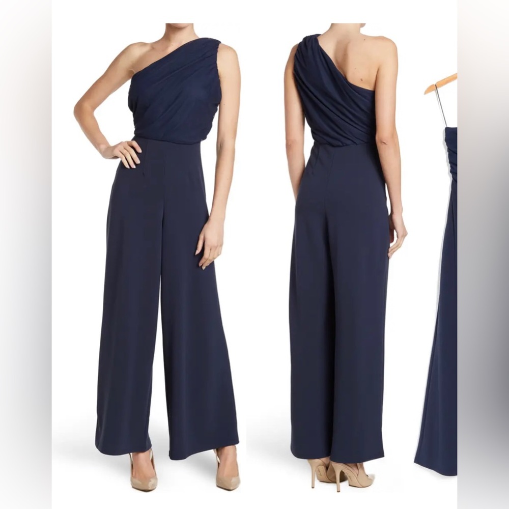 Love by Design navy jumpsuit - size large NWT